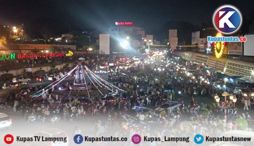 Pantau Keramaian, Farhan Pastikan Tahun Baru Bandung Aman dan Tertib
